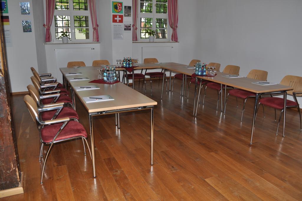 Schlosshotel Am Hainich Behringen  ภายนอก รูปภาพ