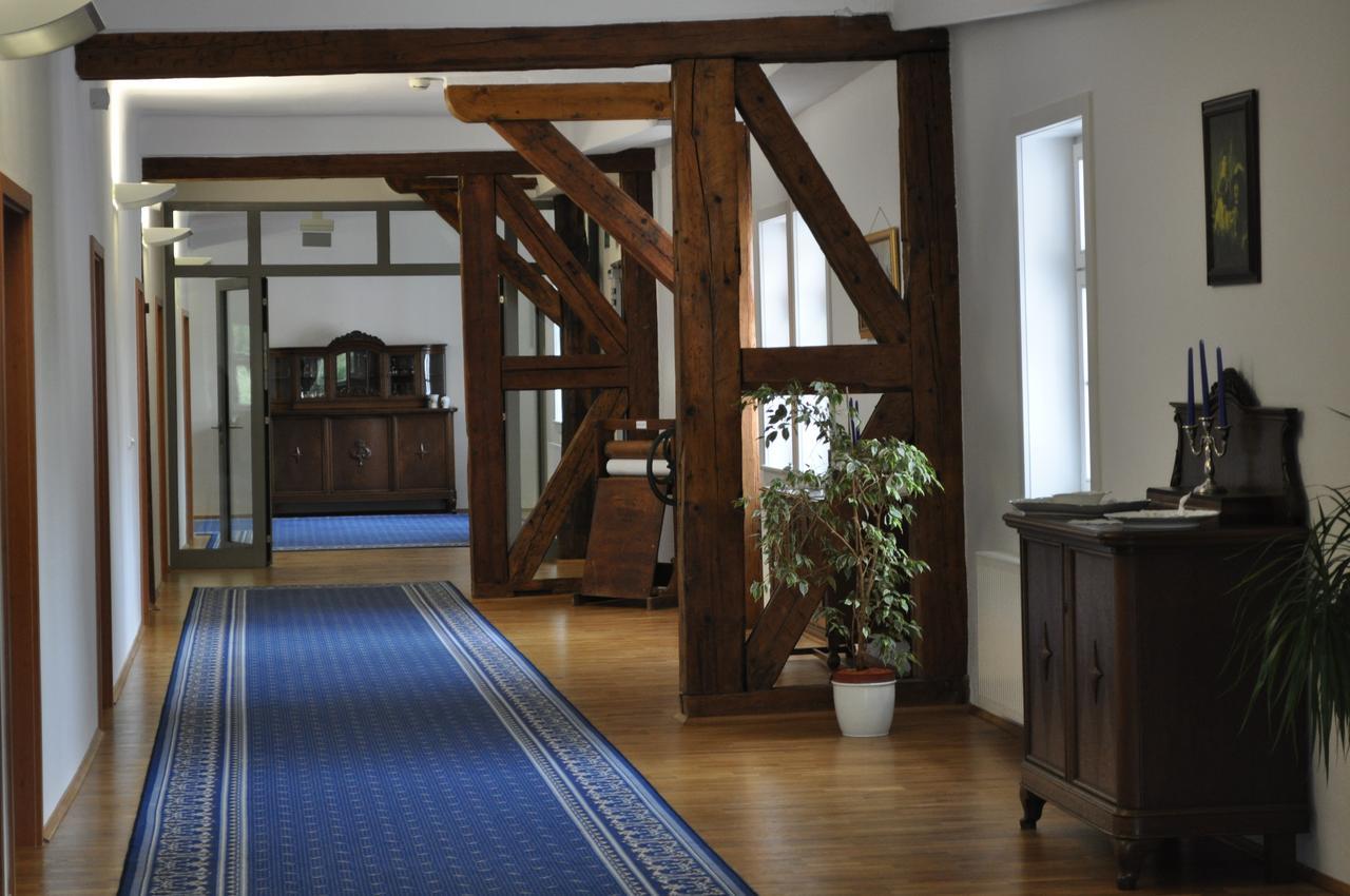 Schlosshotel Am Hainich Behringen  ภายนอก รูปภาพ
